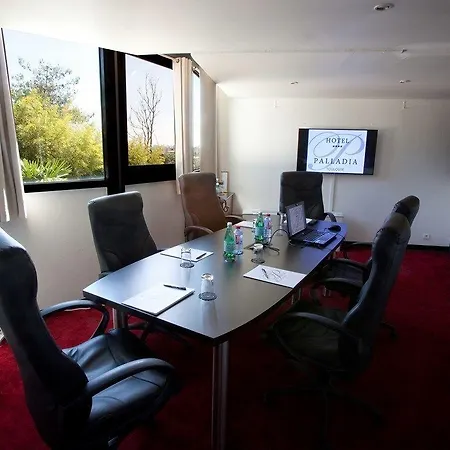Hotell Palladia Toulouse
