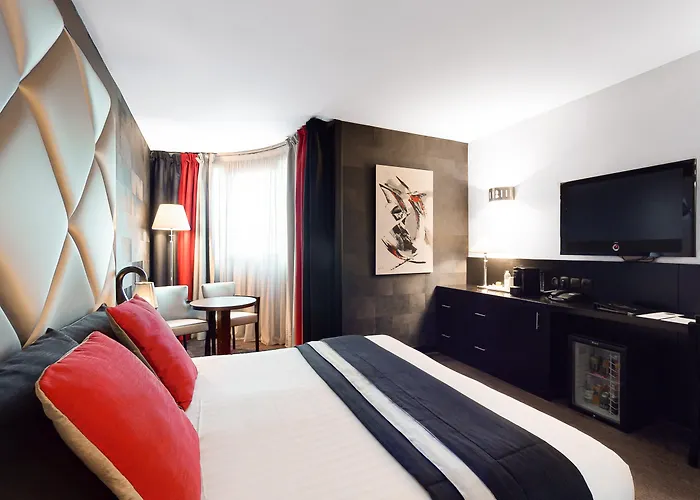 パラディア ホテル 4*