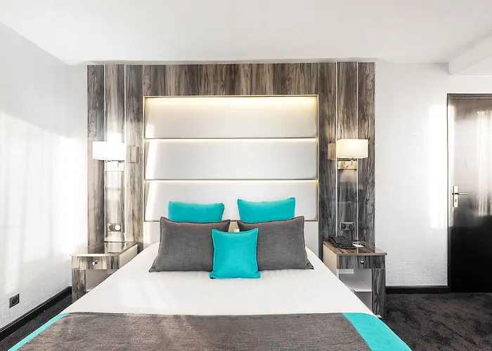 ホテル パラディア 4*